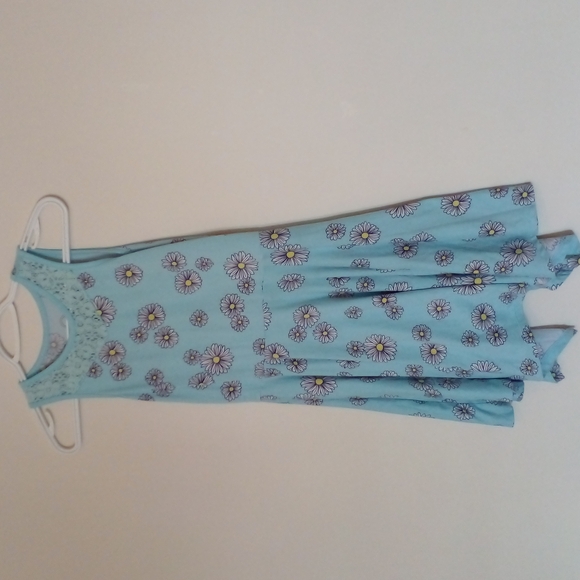 3 girls sun dresses size 8. Old Navy, Childres Place & Wonder Nation. used - Picture 11 of 16